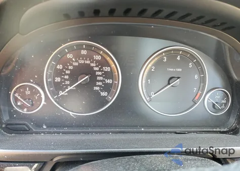 2013 BMW 528 Xi из США, поврежденный, VIN WBAXH5C5XDD108939